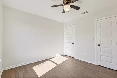 2500 Houston Drive, Granbury, TX 76048 - Photo 16