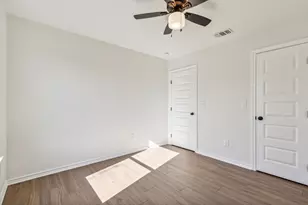 2500 Houston Dr, Granbury, TX 76048 - Photo 16