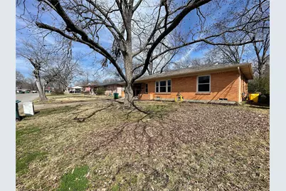 1309 N Binkley Street, Sherman, TX 75092 - Photo 12