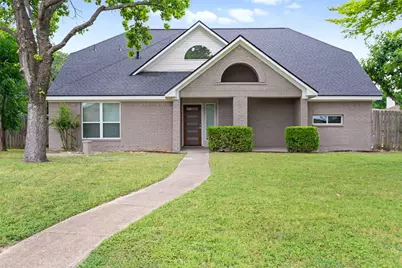 822 Aspen Lane, DeSoto, TX 75115 - Photo 1