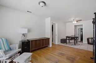 710 Cedar Dr, Mesquite, TX 75149 - Photo 6