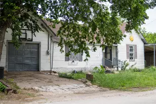 106 S Watson St, Alvarado, TX 76009 - Photo 2