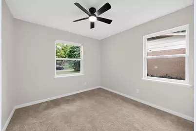 8617 Flicker Lane, Dallas, TX 75238 - Photo 18