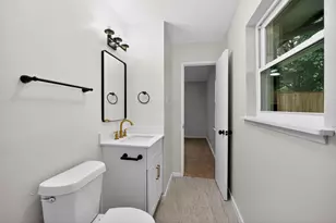 8617 Flicker Ln, Dallas, TX 75238 - Photo 10