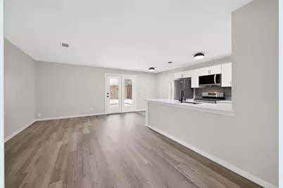 8617 Flicker Lane, Dallas, TX 75238 - Photo 2