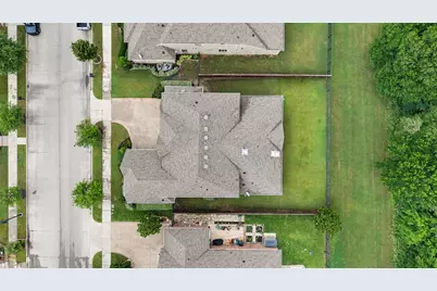 1241 Blue Lake Boulevard, Arlington, TX 76005 - Photo 38