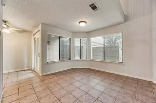 511 Ranch Trail, Irving, TX 75063 - Photo 10