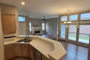 103 Arbor Creek Dr E, Euless, TX 76039 - Photo 14