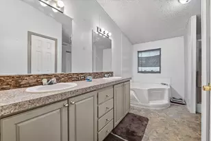 245 Ross Ln, Boyd, TX 76023 - Photo 12