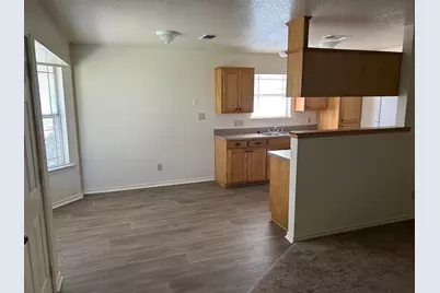 1405 Cherry, Gainesville, TX 76240 - Photo 2