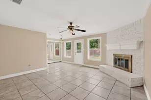 5908 Willow Valley Dr, Arlington, TX 76017 - Photo 4