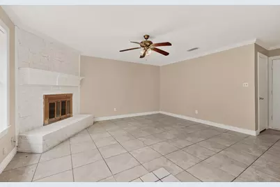 5908 Willow Valley Drive, Arlington, TX 76017 - Photo 6