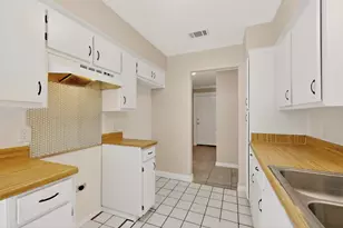 5908 Willow Valley Dr, Arlington, TX 76017 - Photo 8