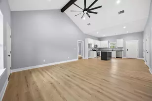 121 Brazier Rd, Ennis, TX 75119 - Photo 8