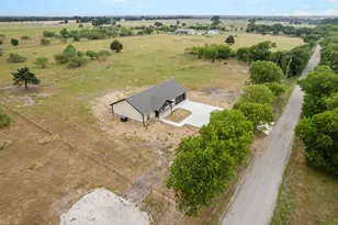 121 Brazier Rd, Ennis, TX 75119 - Photo 28