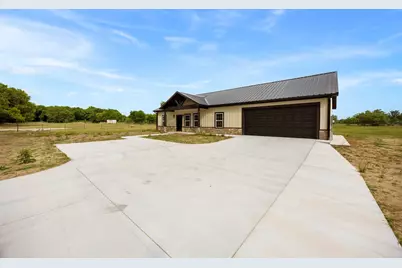 121 Brazier Road, Ennis, TX 75119 - Photo 4