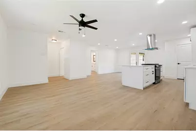 2406 Magna Vista Drive, Dallas, TX 75216 - Photo 12