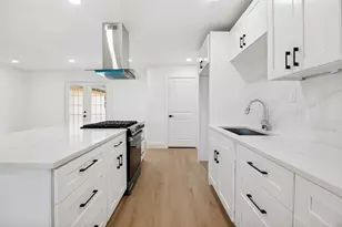 2406 Magna Vista Dr, Dallas, TX 75216 - Photo 8