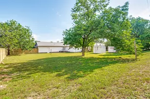 2406 Magna Vista Dr, Dallas, TX 75216 - Photo 22
