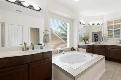 2520 Kodiak Circle, Euless, TX 76039 - Photo 20
