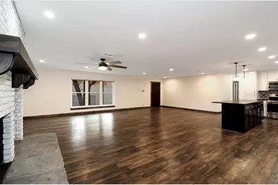 1201 NW 6th Avenue, Mineral Wells, TX 76067 - Photo 12