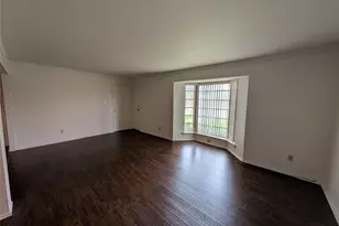 4715 Skillman St, Dallas, TX 75206 - Photo 4
