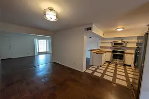 4715 Skillman St, Dallas, TX 75206 - Photo 10