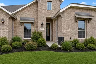 1636 Hydrangea Ln, Celina, TX 75078 - Photo 4