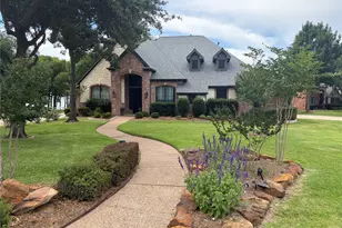 730 Peninsula Bend, Shady Shores, TX 76208 - Photo 1