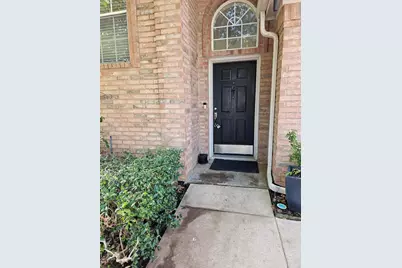611 Ashbrook Court, Euless, TX 76039 - Photo 2