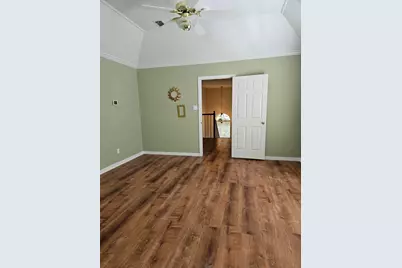 611 Ashbrook Court, Euless, TX 76039 - Photo 10