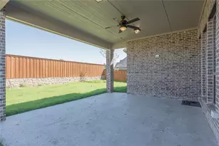560 Thoroughbred Ave, Frisco, TX 75036 - Photo 24
