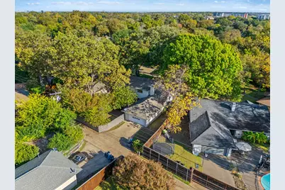 6925 Galemeadow Circle, Dallas, TX 75214 - Photo 18