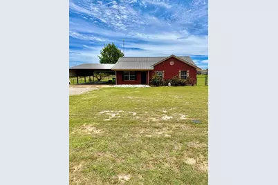 826 Gilliland Road, Springtown, TX 76082 - Photo 12