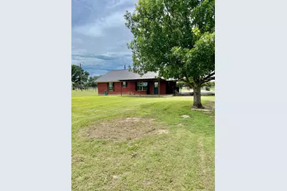 826 Gilliland Road, Springtown, TX 76082 - Photo 20
