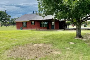 826 Gilliland Rd, Springtown, TX 76082 - Photo 20