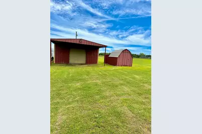 826 Gilliland Road, Springtown, TX 76082 - Photo 14
