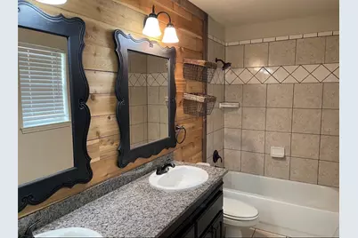 826 Gilliland Road, Springtown, TX 76082 - Photo 22