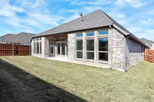 333 Cowling Dr, Little Elm, TX 75068 - Photo 14