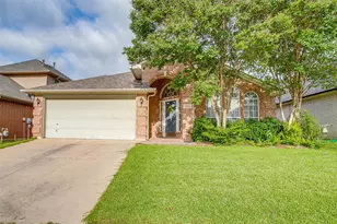 8853 Trace Ridge Pkwy, Fort Worth, TX 76244 - Photo 2