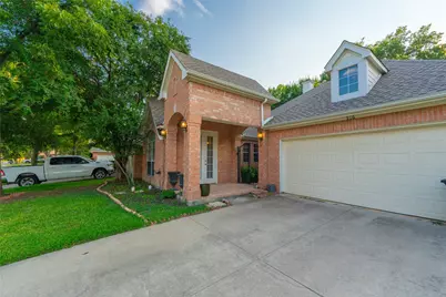 516 Arcadia Drive, Keller, TX 76248 - Photo 2
