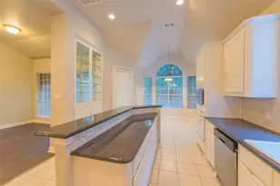 516 Arcadia Dr, Keller, TX 76248 - Photo 14