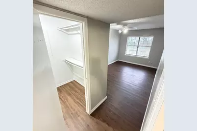 818 Saint Andrews Court, Garland, TX 75043 - Photo 12