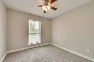 2303 Silverthorne Dr, Dallas, TX 75287 - Photo 12