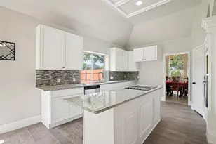 3631 MacKenzie Ln, Richardson, TX 75082 - Photo 8