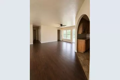 214 County Rd 4870, Newark, TX 76071 - Photo 4