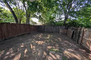 4228 Copeland St, Dallas, TX 75210 - Photo 8