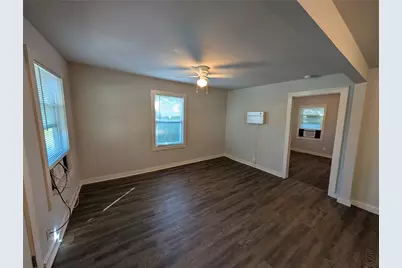 4228 Copeland Street #A, Dallas, TX 75210 - Photo 2