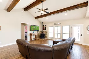1872 Co Rd 329, Gainesville, TX 76240 - Photo 16