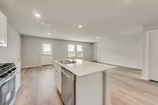 229 Cal Frd Dr, Fort Worth, TX 76247 - Photo 10